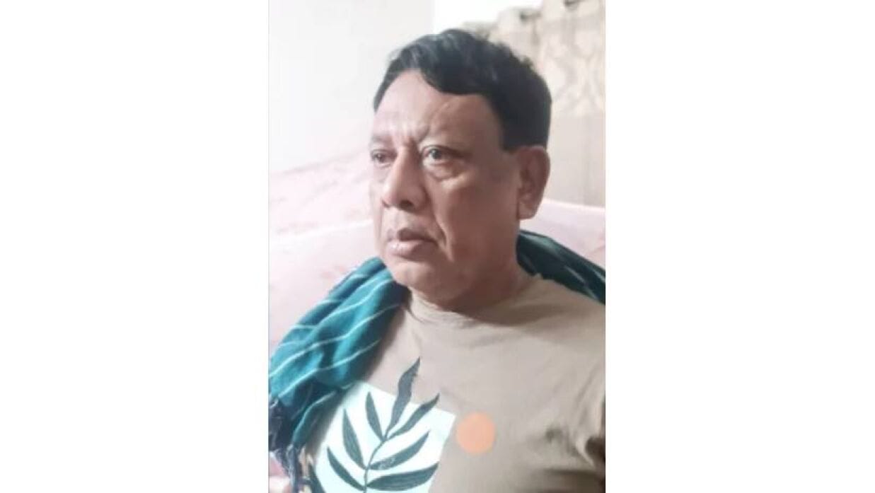 বাসা থেকে ৩ কোটি টাকা পাওয়া সেই সাবেক সচিব আটক