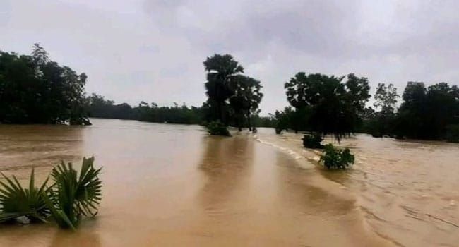 ভয়াবহ বন্যায় বিচ্ছিন্ন ফেনী, মহাবিপদে সাড়ে তিন লাখ মানুষ