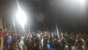 ছাত্র জনতার উপর হামলা করেছে আনসার বাহিনী