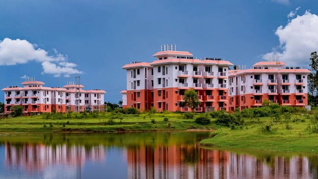 ভারতবিরোধী পোস্টে ‘লাভ রিয়্যাক্ট’, দেওয়ায় ফেরত পাঠানো হলো বাংলাদেশি ছাত্রীকে