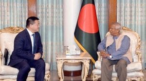 চীনকে বাংলাদেশে সোলার প্যানেল কারখানা স্থাপনের আহ্বান ড. ইউনূসের