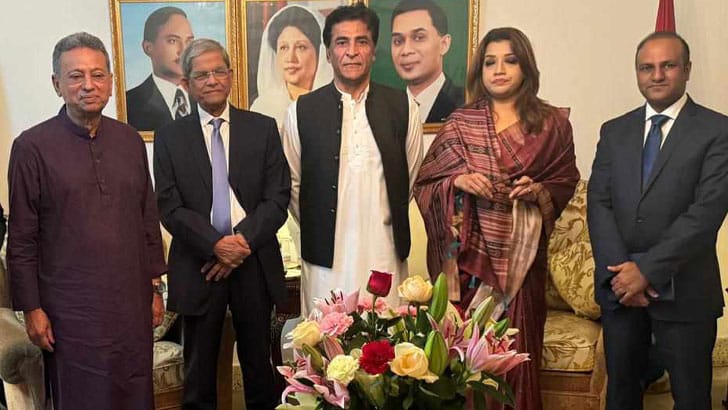 বিএনপি মহাসচিবের সঙ্গে পাকিস্তান হাইকমিশনারের বৈঠক