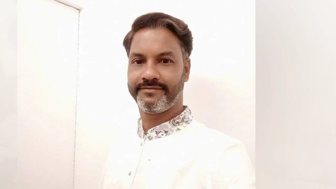 বন্যার্তদের ত্রাণসামগ্রী ছিনিয়ে নিলেন বিএনপি নেতা, উদ্ধার করল সেনাবাহিনী