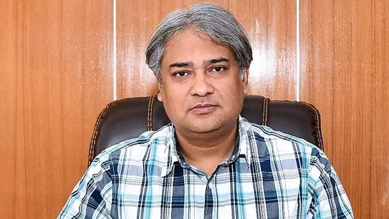 এবার সাবেক তথ্য প্রতিমন্ত্রী আরাফাত গ্রেফতার