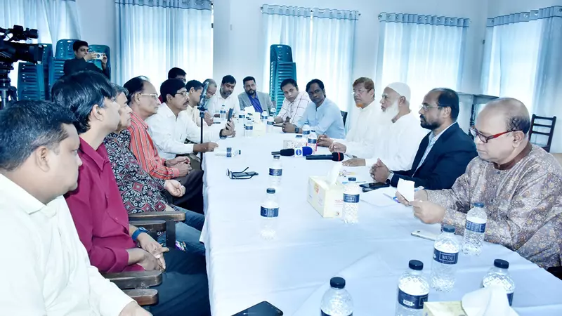 ‘জামায়াতের কেউ সন্ত্রাস করেছে, প্রমাণিত হলে জাতির কাছে ক্ষমা চাইবো’