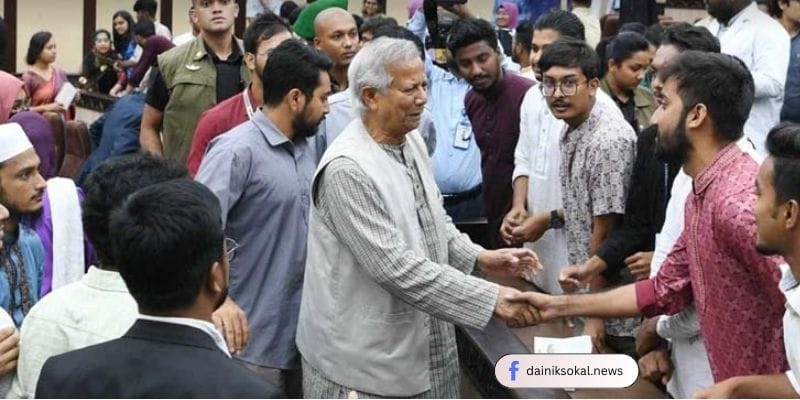 আহতদের কথা বলতে গিয়ে কাঁদলেন ড. ইউনূস