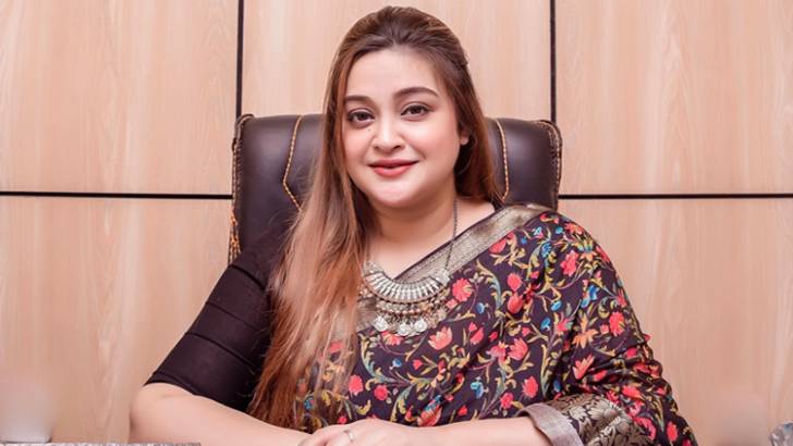 বাহারকন্যার সঙ্গে ঘনিষ্ঠ সম্পর্ক গড়ে ওঠে তাজুলের পিএস কামালের