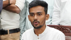 ক্রিকেট-রাজনীতি একসঙ্গে নয় জানালেন ক্রীড়া উপদেষ্টা
