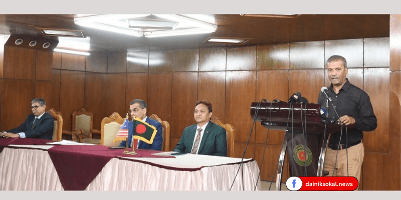মালয়েশিয়ায় বন্ধ শ্রমবাজার চালু করতে অন্তর্বর্তীকালীন সরকার উদ্যোগ নিয়েছে
