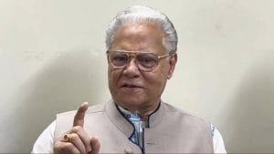 ১৬ বছরে ৮০০ বার হাজিরা দিয়েছেন সাবেক স্বরাষ্ট্রমন্ত্রী আলতাফ