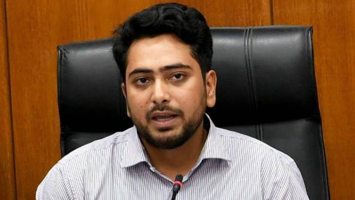 গণহত্যা সমর্থনকারী সাংবাদিকদের বিচার হবে : নাহিদ ইসলাম