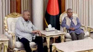 গণফোরামের সঙ্গে বৈঠকে ড. ইউনূস