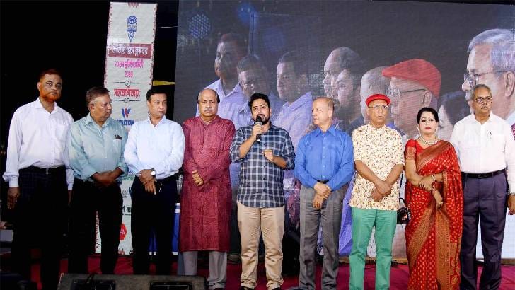 শেখ হাসিনা ফিরবেন ফাঁসিতে ঝুলতে : উপদেষ্টা নাহিদ