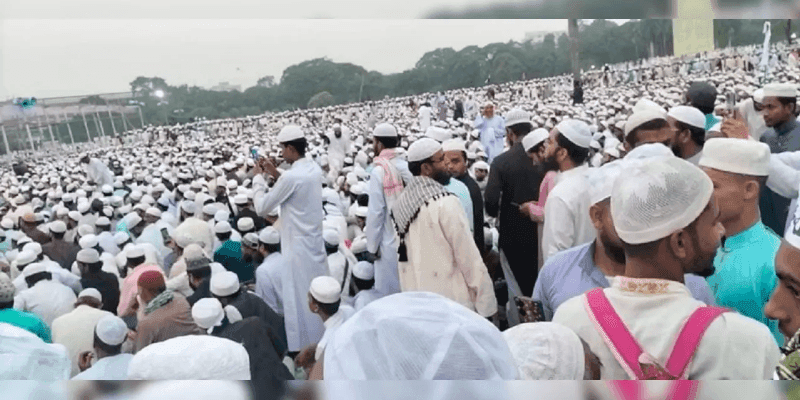 দিন শুরু হওয়ার আগেই জনসমুদ্রে পরিণত হয় সোহরাওয়ার্দী উদ্যান