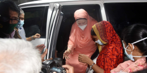 মার্কিন দূতাবাসে যাচ্ছেন খালেদা জিয়া