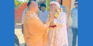 ইসকনের চিন্ময় প্রভুর মুক্তির দাবিতে ফরহাদ মজহারের কড়া স্ট্যাটাস