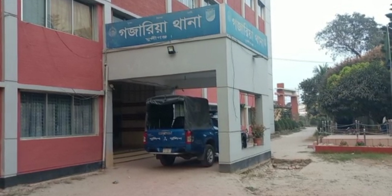 মুন্সীগঞ্জে প্রতিপক্ষের হামলায় কিশোর আহত