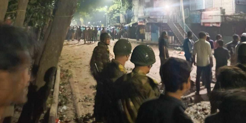 বুটেক্স ও ঢাকা পলিটেকনিক শিক্ষার্থীদের মধ্যে সংঘর্ষ, আর্মি মোতায়েন