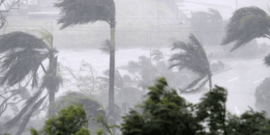সন্ধ্যার মধ্যে ৬০ কিলোমিটার ঝড়ের আশঙ্কা ৮ অঞ্চলে