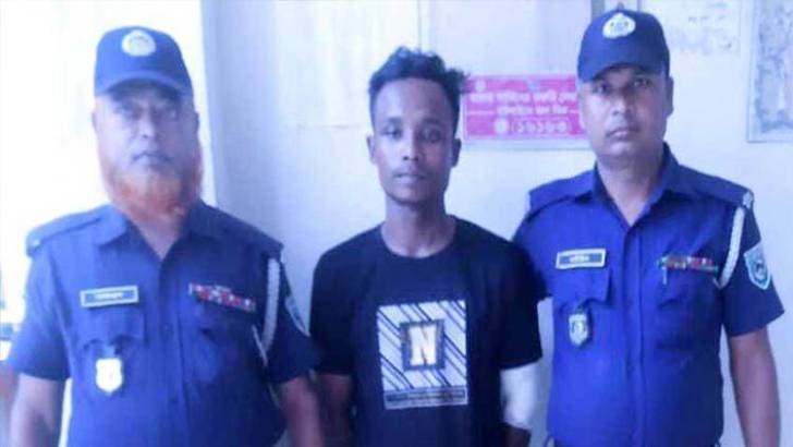 রংপুরে নেশার টাকার জন্য আলোকচিত্রী সিয়ামকে হত্যা