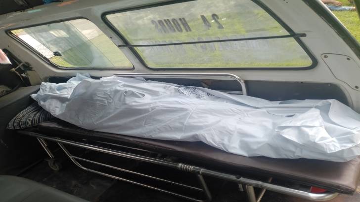 পটুযাখালীর কুয়াকাটায় দেয়াল ধসে চাপা পড়ে ২ শ্রমিকের মৃত্যু