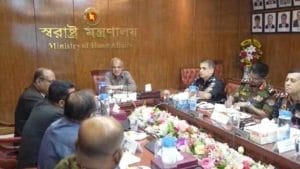 আগের চেয়ে দেশের আইনশৃঙ্খলা পরিস্থিতি অনেক ভালো: স্বরাষ্ট্র উপদেষ্টা