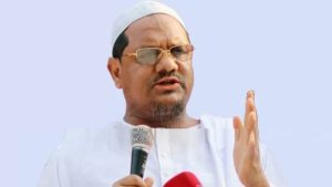 নির্বাচনি রোডম্যাপ ঘোষণা করে অনিশ্চয়তা দূর করুন: চরমোনাই পির