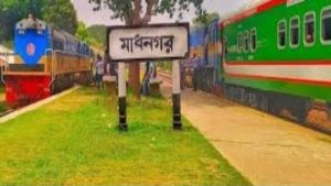 নাটোরে ট্রেনের ধাক্কায় যুবকের মৃত্যু
