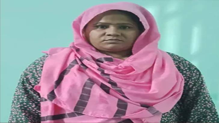 নেছারাবাদে টিকটকার সাথী ইয়াবাসহ গ্রেপ্তার