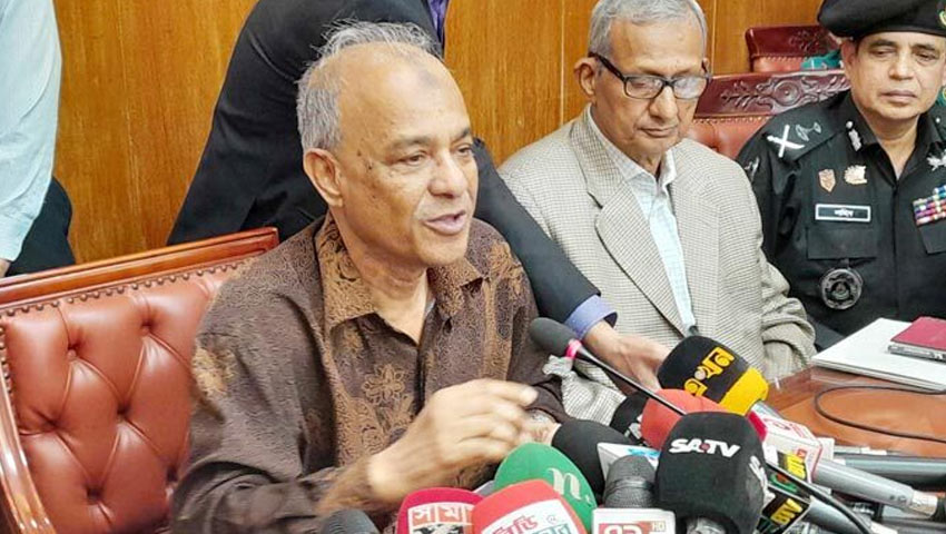 ব্যাটারি রিকশা ইস্যুতে যা বললেন স্বরাষ্ট্র উপদেষ্টা