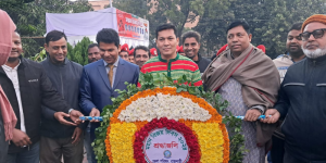 বিজয় দিবসে রাজশাহী জেলা পরিষদের শ্রদ্ধা জ্ঞাপন