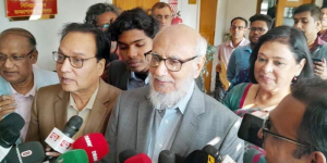 রাজনীতি করতে পারবেন না  সরকারি চাকরিজীবীরা