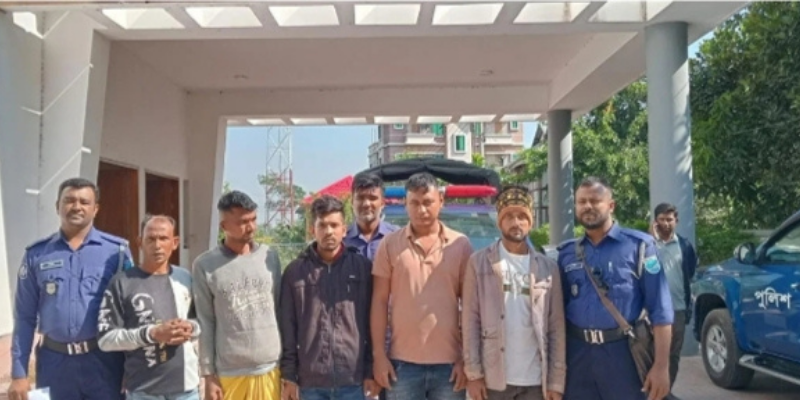 মুন্সীগঞ্জে ইয়াবাসহ ৪ জন মাদক ব্যবসায়ী আটক