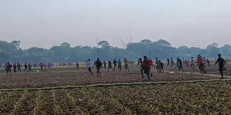 সংঘর্ষে গোপালগঞ্জ রণক্ষেত্র ৫ ঘন্টায় আহত অর্ধশতাধিক