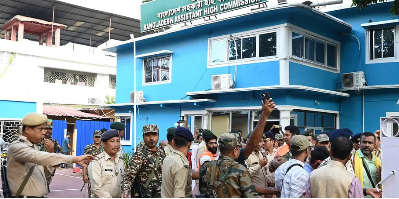 কলকাতা-আগরতলার দুইশীর্ষ কূটনীতিককে ডাকা হয়েছে ঢাকায়