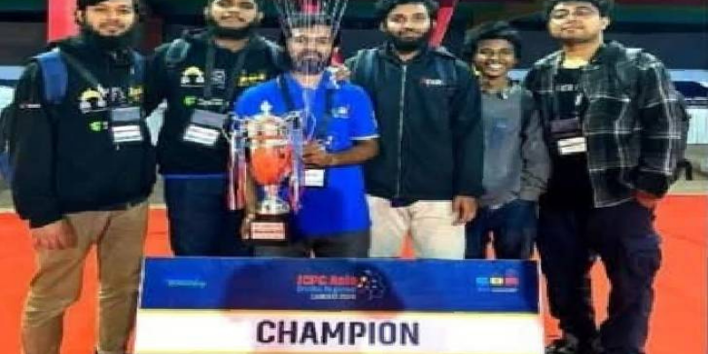 আইসিপিসি প্রতিযোগিতায় ৩০০ দলকে হারিয়ে চ্যাম্পিয়ন”শাবিপ্রবি”দল