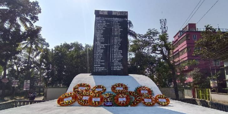 আজ পিরোজপুর মুক্ত দিবস
