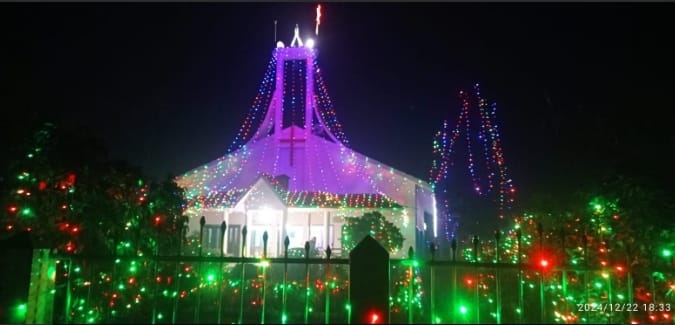 মেহেরপুরে বড়দিন উপলক্ষে উৎসবের আমেজ