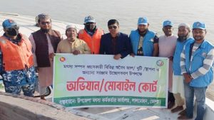লালমোহনে মেঘনা নদী থেকে অবৈধ জাল-খুটি উচ্ছেদ