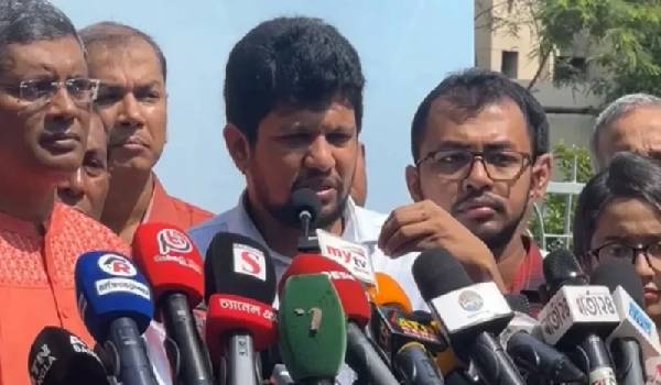 পররাষ্ট্রনীতি হবে বাংলাদেশ কেন্দ্রিক : মাহফুজ আলম