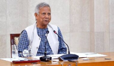 বাংলাদেশ থেকে বিতাড়িতরা ফিরে আসার জন্য ব্যাকুল, সবাইকে শক্ত অবস্থানে থাকতে হবে