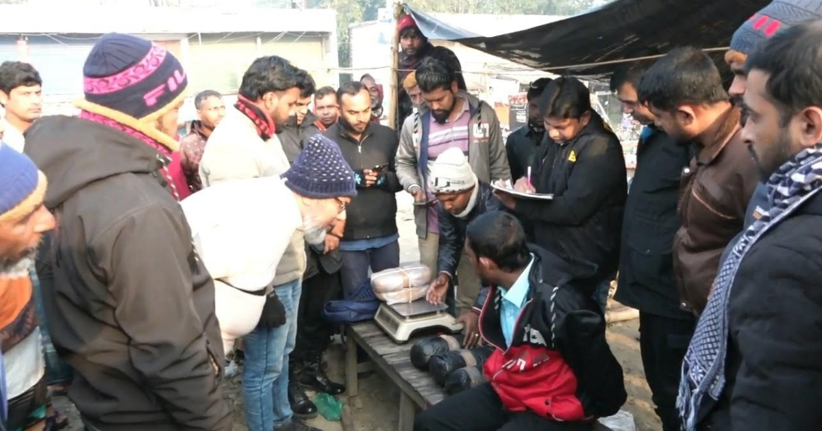 মেহেরপুরে তল্লাশী চালিয়ে ৫ কেজি গাঁজা সহ একজনকে আটক করেছে র‌্যাব