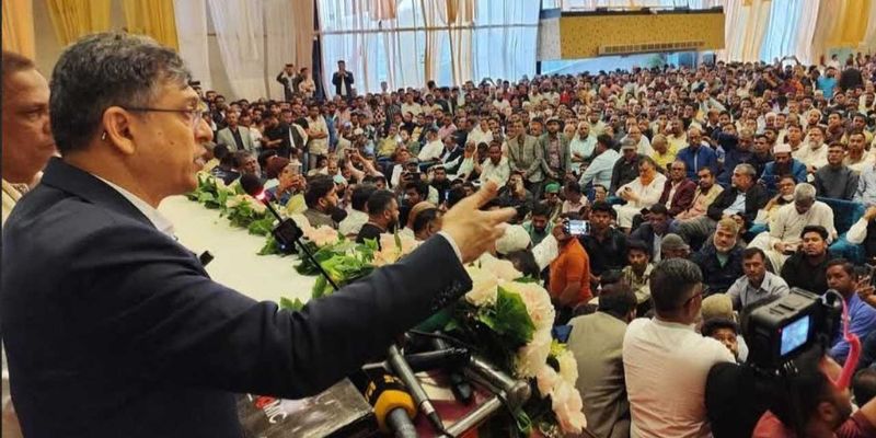 নির্বাচন নিয়ে সরকারের ভাসাভাসা রোডম্যাপে সন্তুষ্ট নই : সালাহউদ্দিন