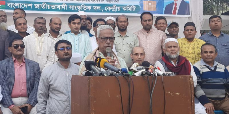 দেরি করে নির্বাচন করার চক্রান্তের গন্ধ পাওয়া যাচ্ছে : ফারুক