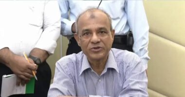 জেল পলাতক ৭০০ আসামিকে এখনো ধরা যায়নি: স্বরাষ্ট্র উপদেষ্টা