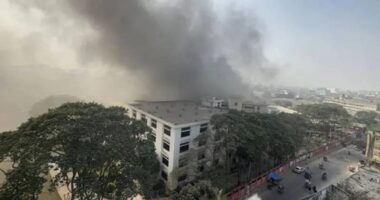 ট্যানারির গোডাউনে ভয়াবহ আগুন
