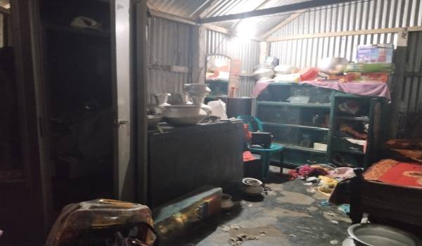 দেলদুয়ারে বীর মুক্তিযোদ্ধার বাড়িতে চুরি,থানায় অভিযোগ