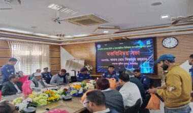 টাঙ্গাইলে সাংবাদিকদের সাথে নবাগত পুলিশ সুপারের মতবিনিময় 