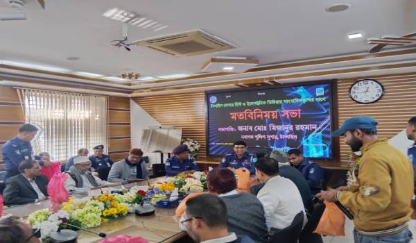 টাঙ্গাইলে সাংবাদিকদের সাথে নবাগত পুলিশ সুপারের মতবিনিময় 