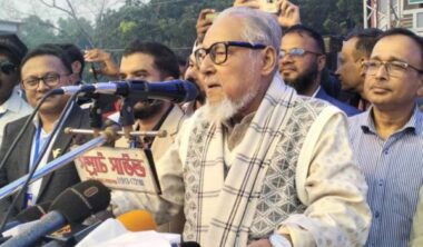 জামায়াতের সঙ্গে বিএনপির দূরত্ব বাড়েনি : নজরুল ইসলাম খান